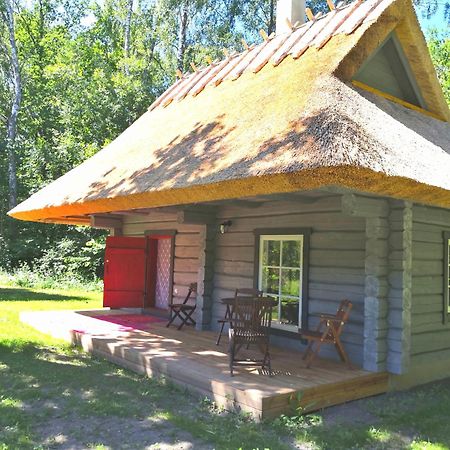 ホテル Kotka Farm Saarekula エクステリア 写真